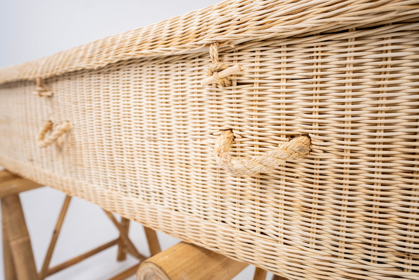 Natural Wicker Eco Coffin – Large