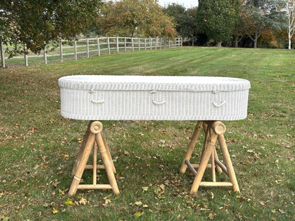 Natural Wicker Eco Coffin – Medium