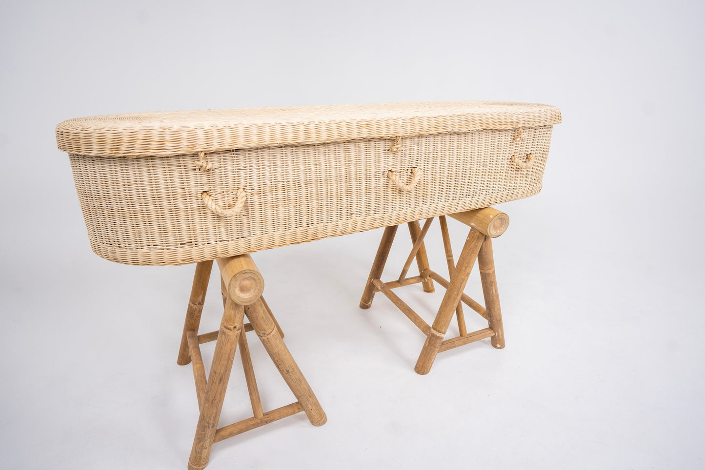 Natural Wicker Eco Coffin – Medium